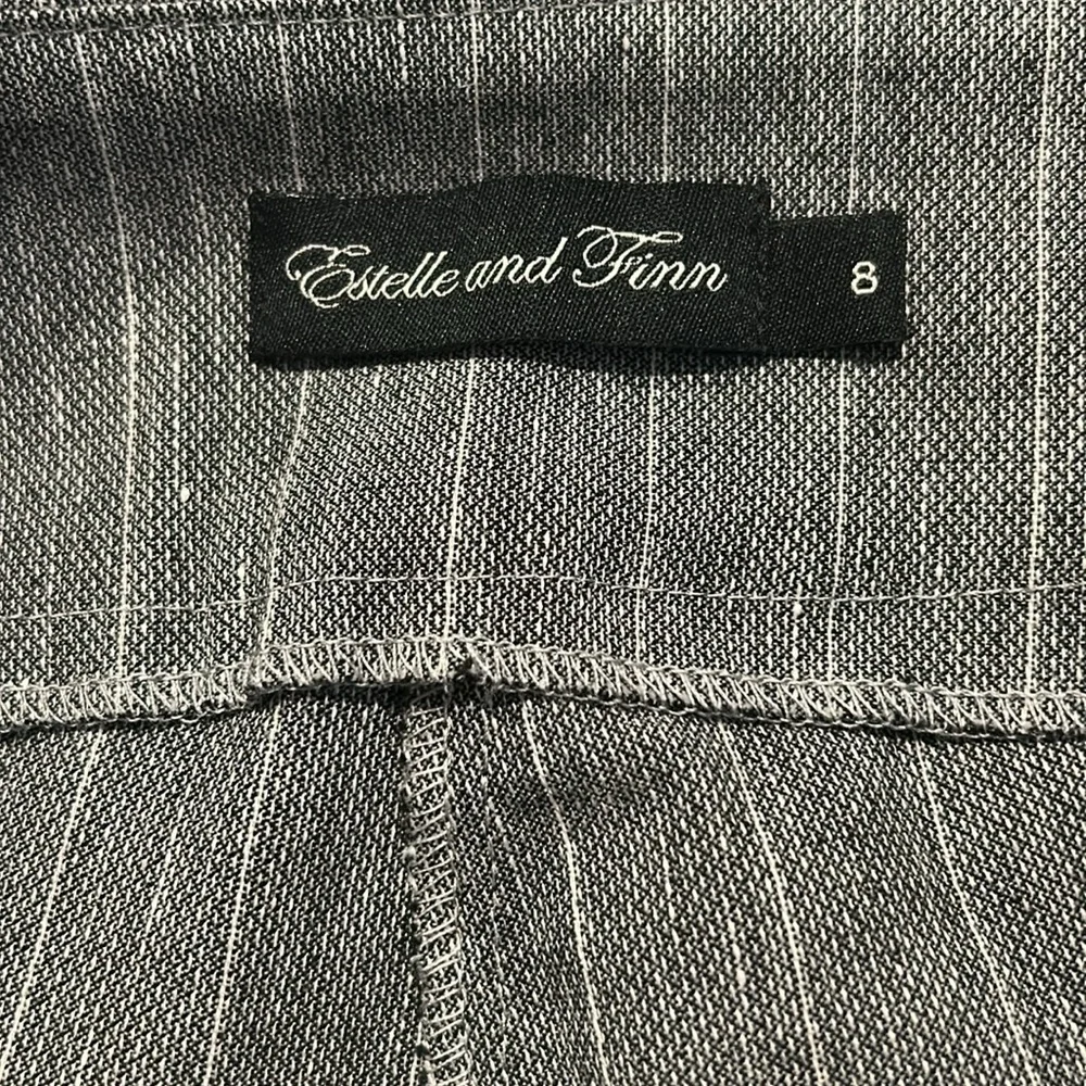ESTELLE & FINN pinstripe pull on pants - Picture 4 of 4